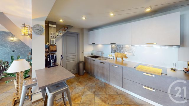 Appartement T5 à vendre - 5 pièces - 139.0 m2 - LES FOURGS - 25 - FRANCHE-COMTE - Century 21 Avenir Immobilier