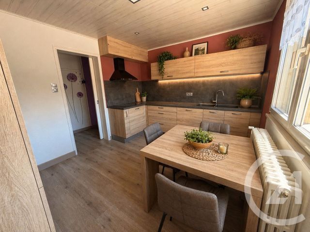 Appartement F3 à vendre - 4 pièces - 69.15 m2 - PONTARLIER - 25 - FRANCHE-COMTE - Century 21 Avenir Immobilier