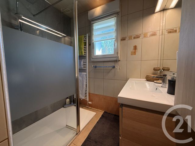 maison à vendre - 7 pièces - 119.7 m2 - LA CLUSE ET MIJOUX - 25 - FRANCHE-COMTE - Century 21 Avenir Immobilier