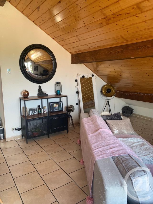 Appartement F2 à louer - 2 pièces - 45.0 m2 - LA RIVIERE DRUGEON - 25 - FRANCHE-COMTE - Century 21 Avenir Immobilier