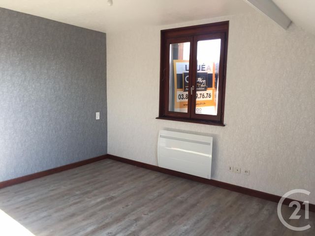 Appartement Studio à louer - 1 pièce - 25.0 m2 - PONTARLIER - 25 - FRANCHE-COMTE - Century 21 Avenir Immobilier