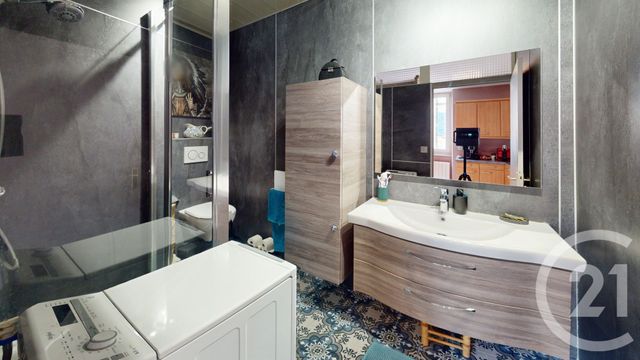 Appartement F3 à vendre - 3 pièces - 73.1 m2 - PONTARLIER - 25 - FRANCHE-COMTE - Century 21 Avenir Immobilier