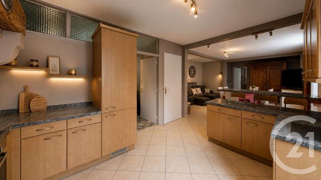 Appartement F3 à vendre - 3 pièces - 73.1 m2 - PONTARLIER - 25 - FRANCHE-COMTE - Century 21 Avenir Immobilier — 10