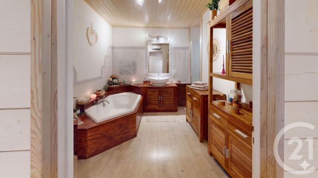 maison à vendre - 7 pièces - 178.0 m2 - BULLE - 25 - FRANCHE-COMTE - Century 21 Avenir Immobilier