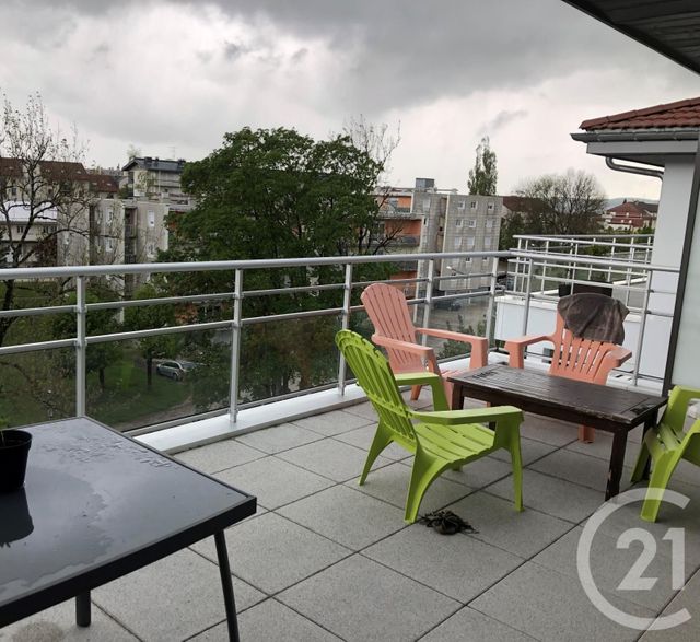 Appartement T2 à louer - 2 pièces - 46.95 m2 - PONTARLIER - 25 - FRANCHE-COMTE - Century 21 Avenir Immobilier