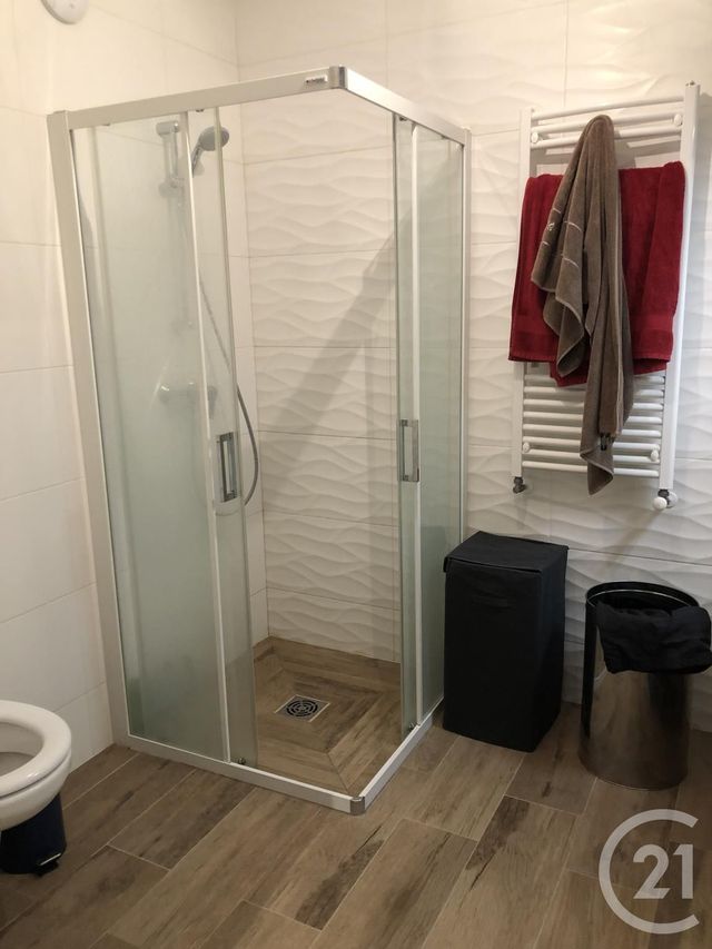 Appartement T2 à louer - 2 pièces - 46.95 m2 - PONTARLIER - 25 - FRANCHE-COMTE - Century 21 Avenir Immobilier