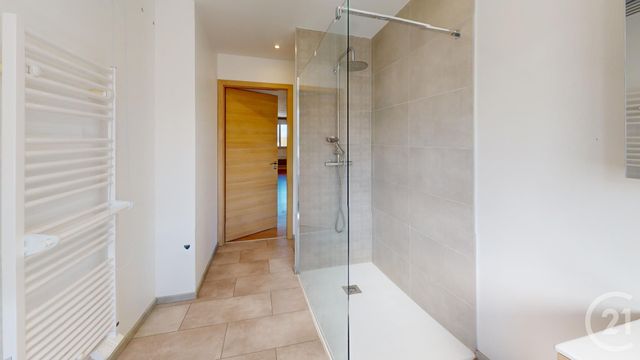 Appartement F4 à vendre - 4 pièces - 75.0 m2 - PONTARLIER - 25 - FRANCHE-COMTE - Century 21 Avenir Immobilier