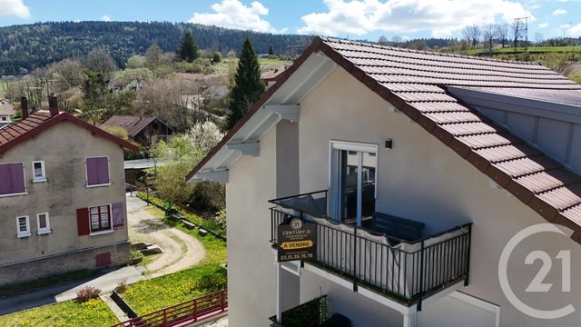 Appartement F4 à vendre - 4 pièces - 75.0 m2 - PONTARLIER - 25 - FRANCHE-COMTE - Century 21 Avenir Immobilier