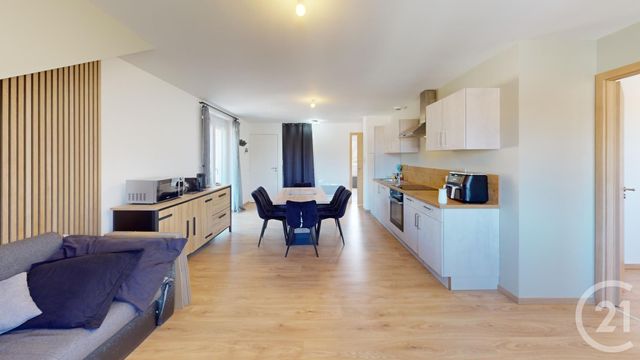 Appartement F4 à vendre - 4 pièces - 75.0 m2 - PONTARLIER - 25 - FRANCHE-COMTE - Century 21 Avenir Immobilier