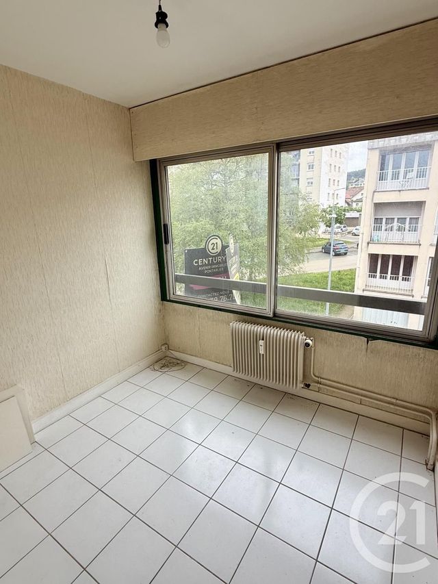 Appartement F2 à vendre - 2 pièces - 28.0 m2 - PONTARLIER - 25 - FRANCHE-COMTE - Century 21 Avenir Immobilier