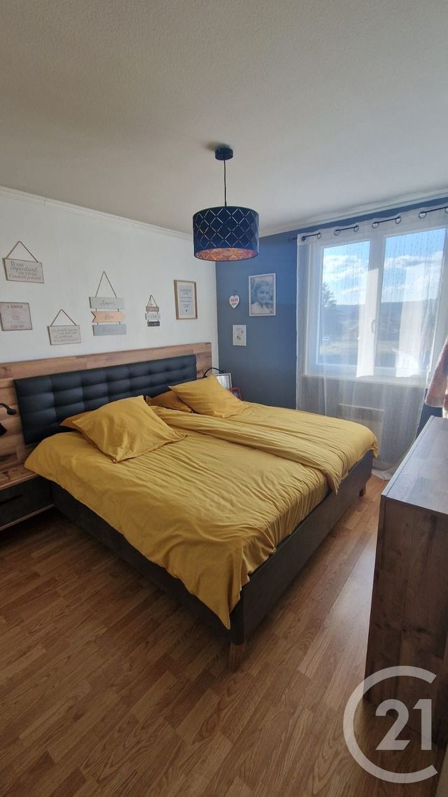 Appartement F3 à louer - 3 pièces - 69.0 m2 - PONTARLIER - 25 - FRANCHE-COMTE - Century 21 Avenir Immobilier
