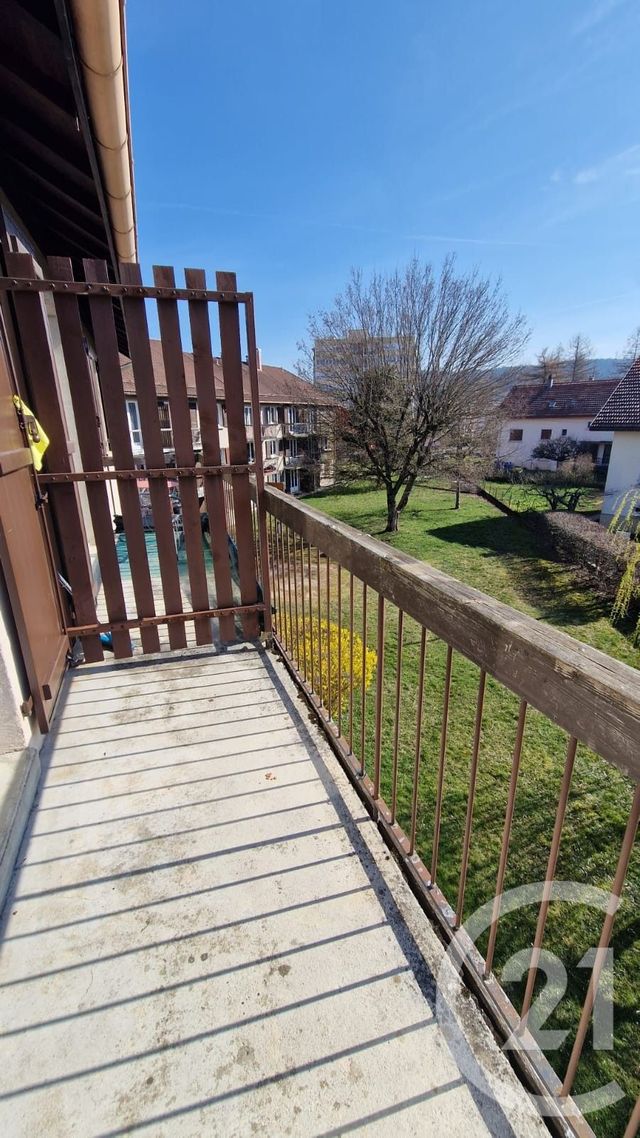 Appartement F1 à louer - 1 pièce - 31.82 m2 - PONTARLIER - 25 - FRANCHE-COMTE - Century 21 Avenir Immobilier