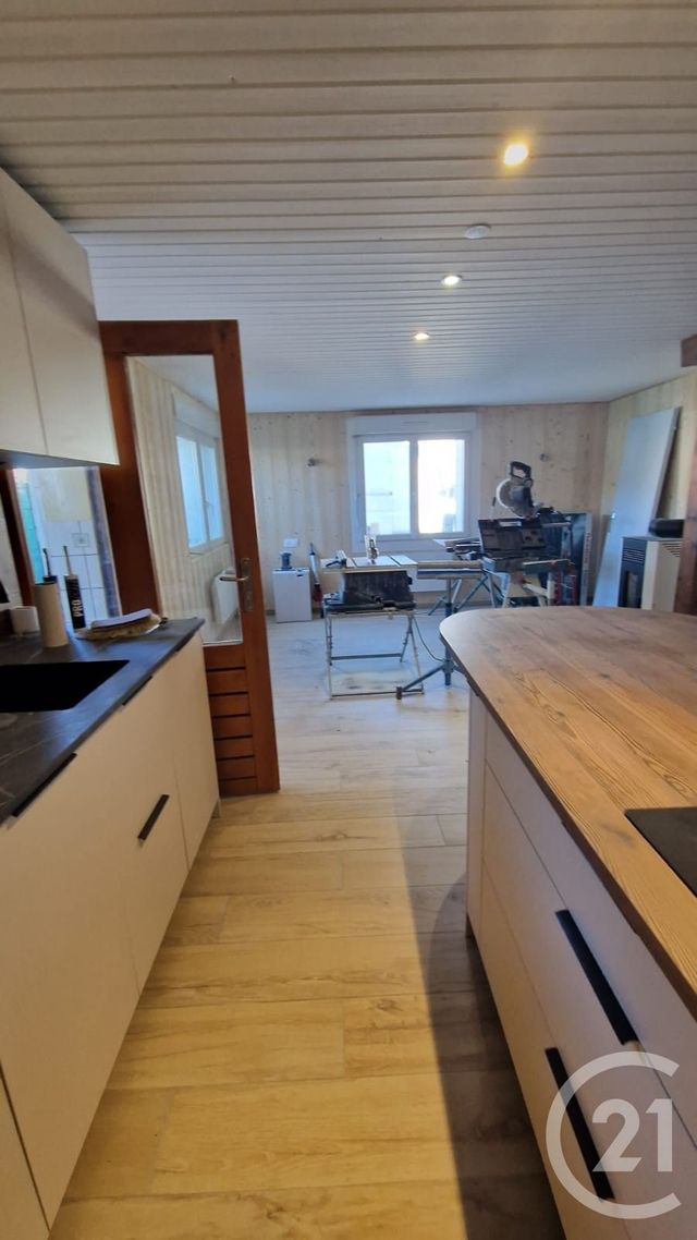 Appartement F3 bis à louer - 3 pièces - 75.26 m2 - OYE ET PALLET - 25 - FRANCHE-COMTE - Century 21 Avenir Immobilier