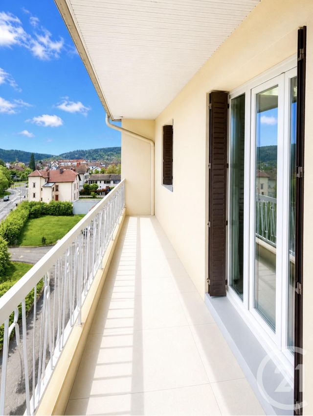 Appartement à vendre - 4 pièces - 77.24 m2 - PONTARLIER - 25 - FRANCHE-COMTE - Century 21 Avenir Immobilier
