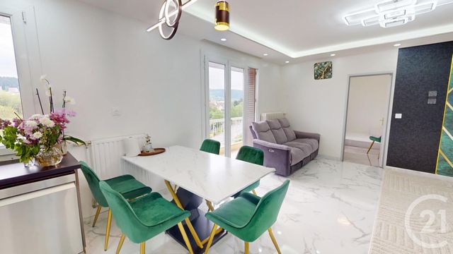 Appartement à vendre - 4 pièces - 77.24 m2 - PONTARLIER - 25 - FRANCHE-COMTE - Century 21 Avenir Immobilier