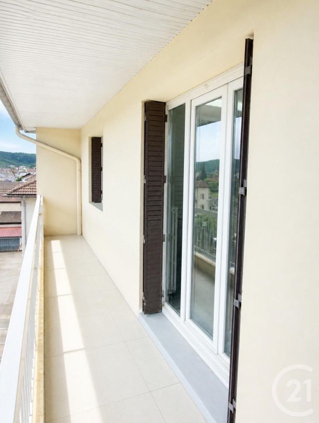 Appartement à vendre - 4 pièces - 77.24 m2 - PONTARLIER - 25 - FRANCHE-COMTE - Century 21 Avenir Immobilier