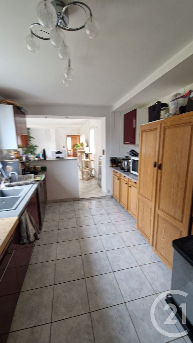 Appartement F5 à louer - 5 pièces - 149.42 m2 - OYE ET PALLET - 25 - FRANCHE-COMTE - Century 21 Avenir Immobilier