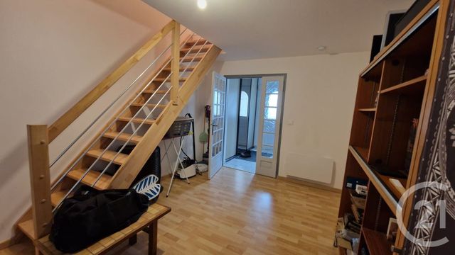 Appartement F5 à louer - 5 pièces - 149.42 m2 - OYE ET PALLET - 25 - FRANCHE-COMTE - Century 21 Avenir Immobilier