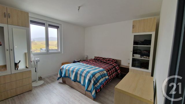 Appartement F5 à louer - 5 pièces - 149.42 m2 - OYE ET PALLET - 25 - FRANCHE-COMTE - Century 21 Avenir Immobilier