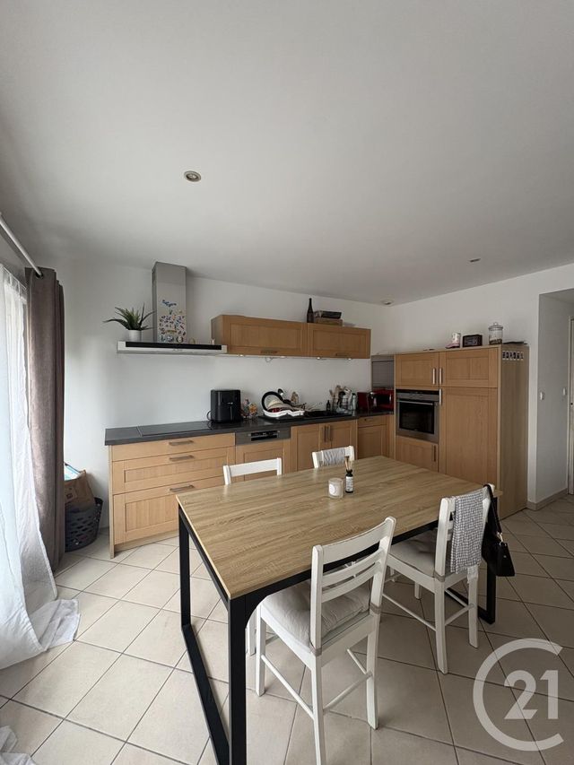 Appartement F2 à louer - 2 pièces - 65.0 m2 - PONTARLIER - 25 - FRANCHE-COMTE - Century 21 Avenir Immobilier
