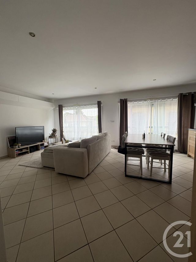 Appartement F2 à louer - 2 pièces - 65.0 m2 - PONTARLIER - 25 - FRANCHE-COMTE - Century 21 Avenir Immobilier