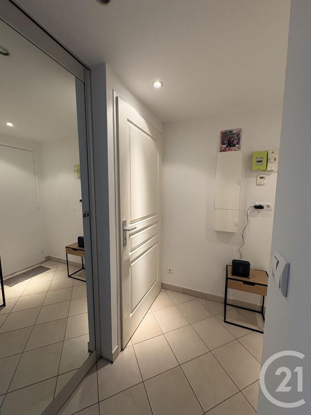 Appartement F2 à louer - 2 pièces - 65.0 m2 - PONTARLIER - 25 - FRANCHE-COMTE - Century 21 Avenir Immobilier