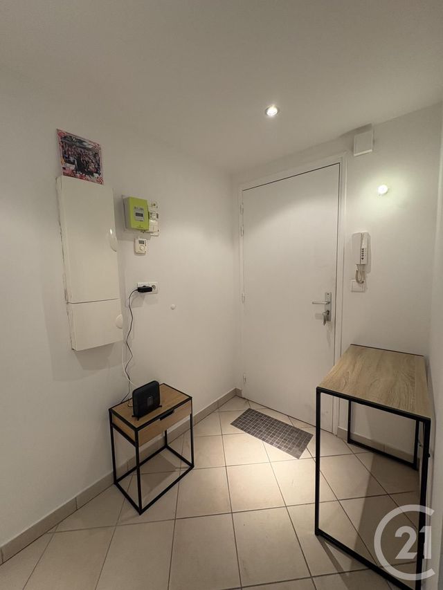 Appartement F2 à louer - 2 pièces - 65.0 m2 - PONTARLIER - 25 - FRANCHE-COMTE - Century 21 Avenir Immobilier