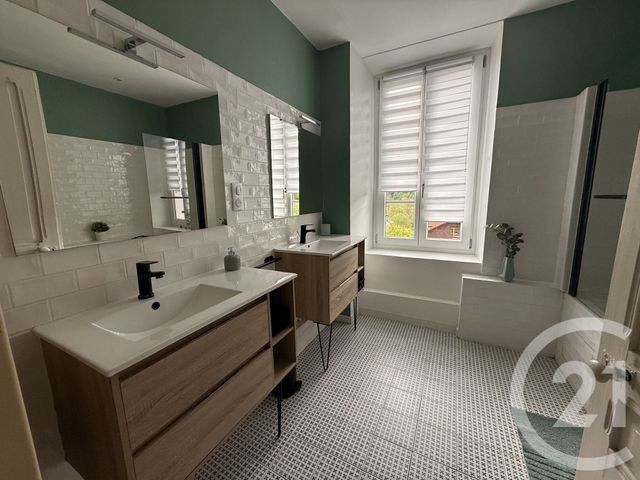 maison à vendre - 14 pièces - 280.0 m2 - LA CLUSE ET MIJOUX - 25 - FRANCHE-COMTE - Century 21 Avenir Immobilier