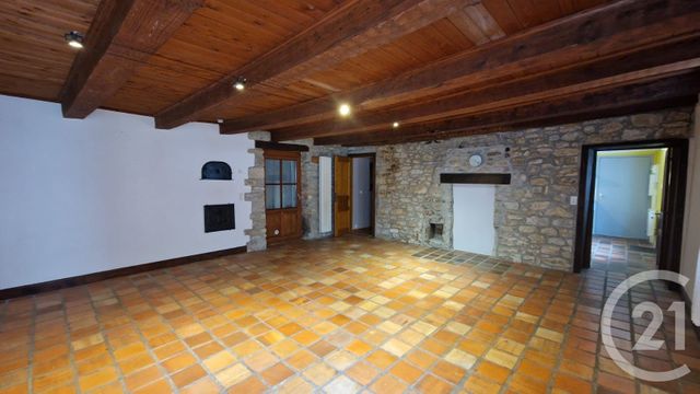 Appartement F1 bis à louer - 2 pièces - 61.14 m2 - PONTARLIER - 25 - FRANCHE-COMTE - Century 21 Avenir Immobilier