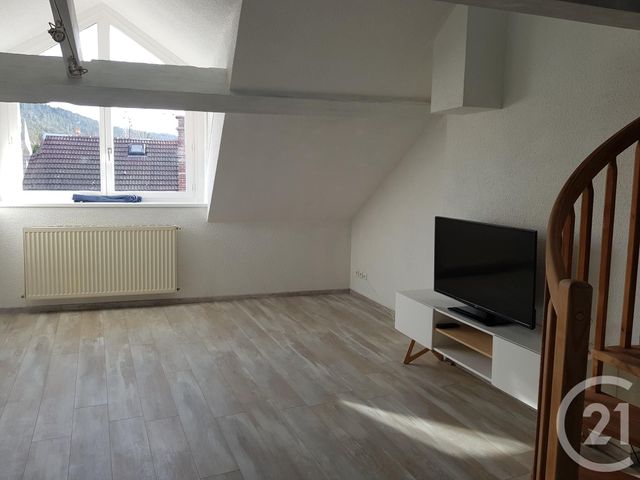 Appartement Duplex à louer - 2 pièces - 58.46 m2 - PONTARLIER - 25 - FRANCHE-COMTE - Century 21 Avenir Immobilier