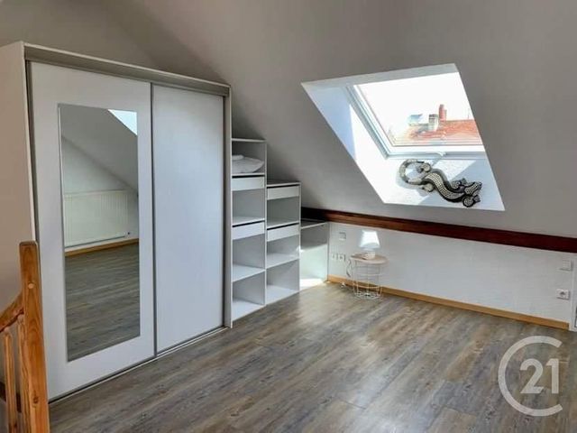 Appartement Duplex à louer - 2 pièces - 58.46 m2 - PONTARLIER - 25 - FRANCHE-COMTE - Century 21 Avenir Immobilier