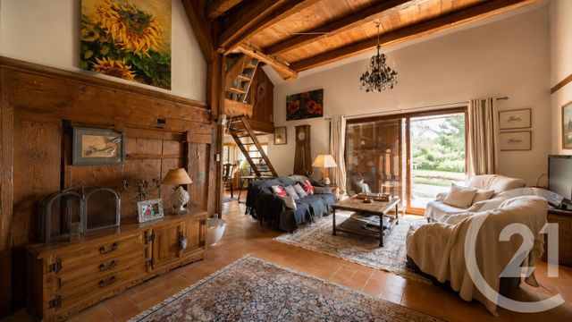 maison à vendre - 10 pièces - 300.0 m2 - MONTPERREUX - 25 - FRANCHE-COMTE - Century 21 Avenir Immobilier