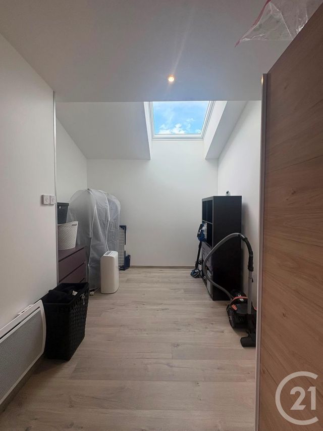 Appartement F3 à louer - 3 pièces - 76.84 m2 - SOMBACOUR - 25 - FRANCHE-COMTE - Century 21 Avenir Immobilier