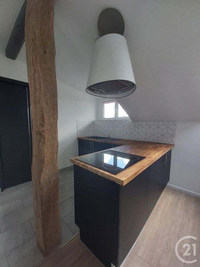 Appartement F2 à louer - 2 pièces - 46.9 m2 - PONTARLIER - 25 - FRANCHE-COMTE - Century 21 Avenir Immobilier