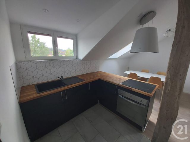 Appartement F2 à louer - 2 pièces - 46.9 m2 - PONTARLIER - 25 - FRANCHE-COMTE - Century 21 Avenir Immobilier