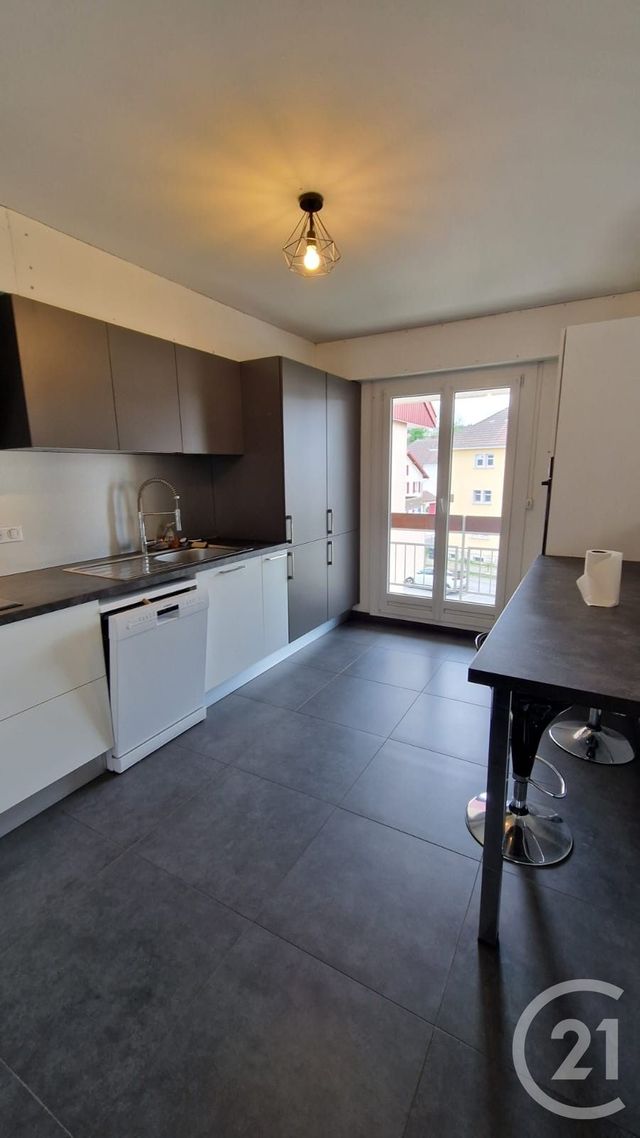 Appartement F3 à louer - 3 pièces - 65.24 m2 - PONTARLIER - 25 - FRANCHE-COMTE - Century 21 Avenir Immobilier