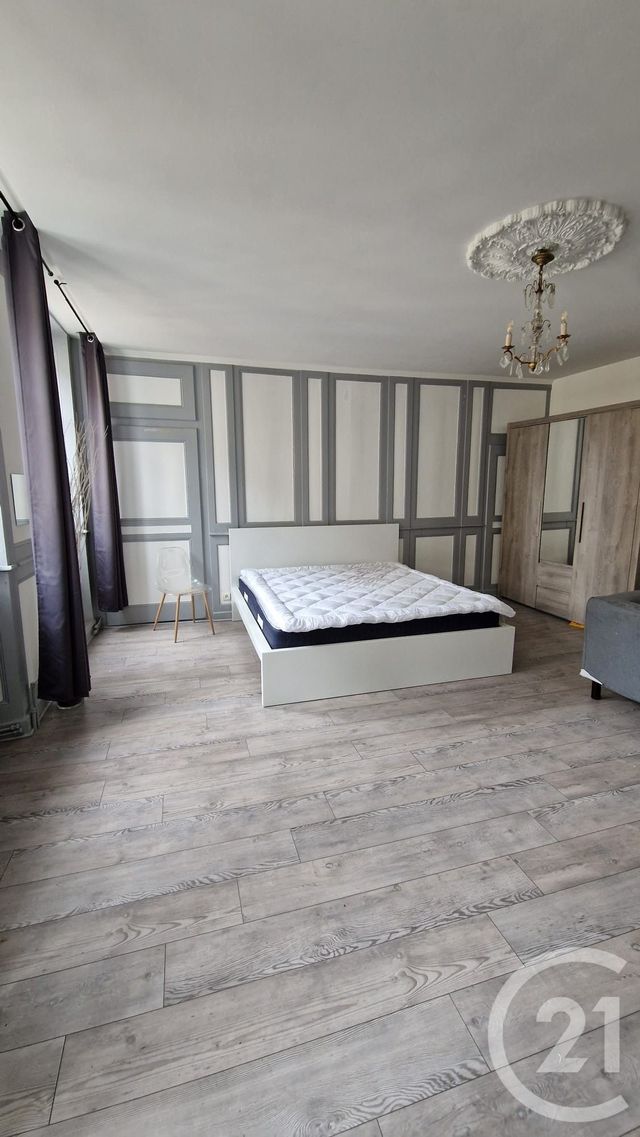 Appartement F2 à louer - 2 pièces - 55.0 m2 - PONTARLIER - 25 - FRANCHE-COMTE - Century 21 Avenir Immobilier