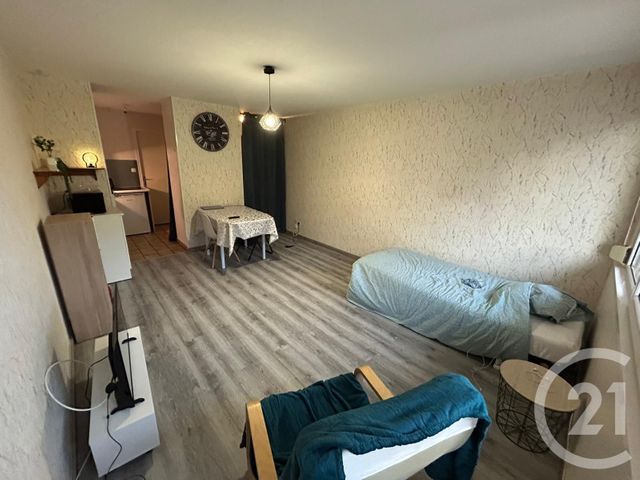 Appartement Studio à louer - 1 pièce - 27.03 m2 - PONTARLIER - 25 - FRANCHE-COMTE - Century 21 Avenir Immobilier