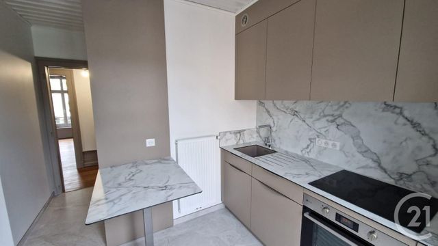 Appartement F3 à louer - 3 pièces - 60.0 m2 - PONTARLIER - 25 - FRANCHE-COMTE - Century 21 Avenir Immobilier