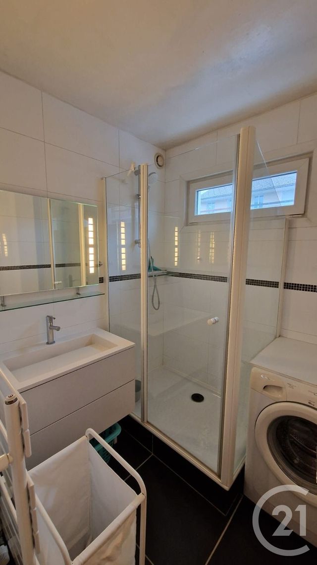 Appartement F2 à louer - 2 pièces - 50.3 m2 - PONTARLIER - 25 - FRANCHE-COMTE - Century 21 Avenir Immobilier