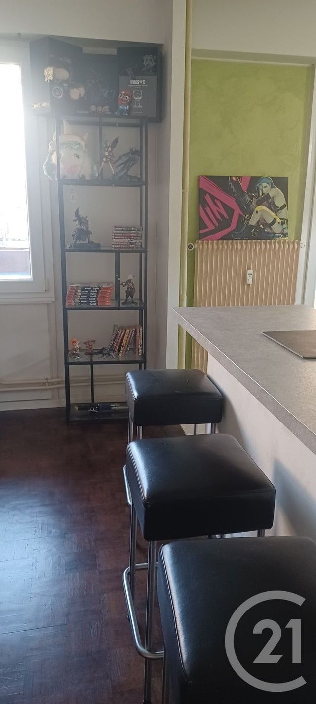 Appartement F2 à louer - 2 pièces - 50.3 m2 - PONTARLIER - 25 - FRANCHE-COMTE - Century 21 Avenir Immobilier