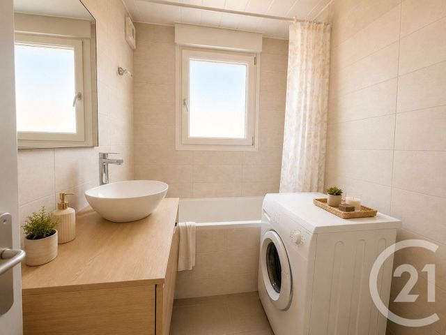Appartement F3 à vendre - 4 pièces - 64.9 m2 - PONTARLIER - 25 - FRANCHE-COMTE - Century 21 Avenir Immobilier