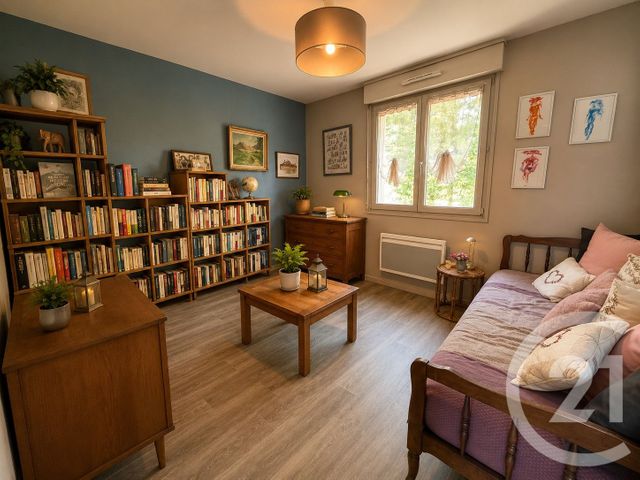 Appartement F3 à vendre - 4 pièces - 64.9 m2 - PONTARLIER - 25 - FRANCHE-COMTE - Century 21 Avenir Immobilier
