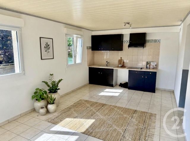 Appartement F3 à vendre - 3 pièces - 56.53 m2 - PONTARLIER - 25 - FRANCHE-COMTE - Century 21 Avenir Immobilier