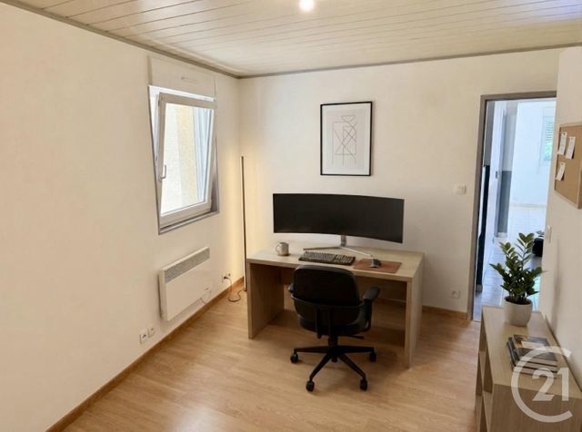 Appartement F3 à vendre - 3 pièces - 56.53 m2 - PONTARLIER - 25 - FRANCHE-COMTE - Century 21 Avenir Immobilier