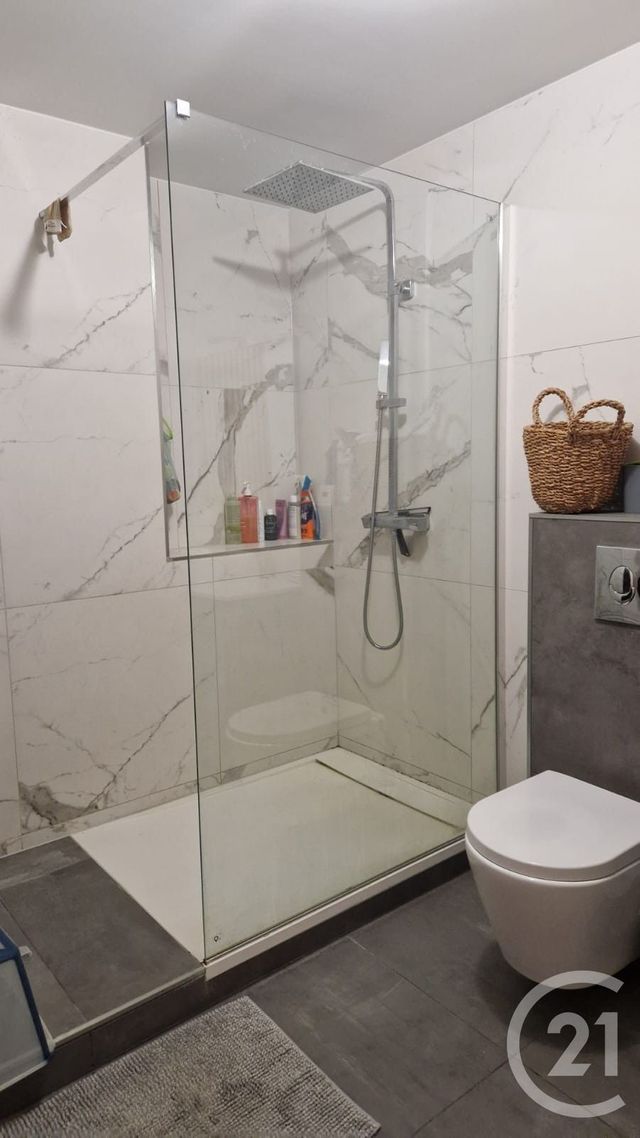 Appartement F4 à louer - 4 pièces - 88.63 m2 - PONTARLIER - 25 - FRANCHE-COMTE - Century 21 Avenir Immobilier