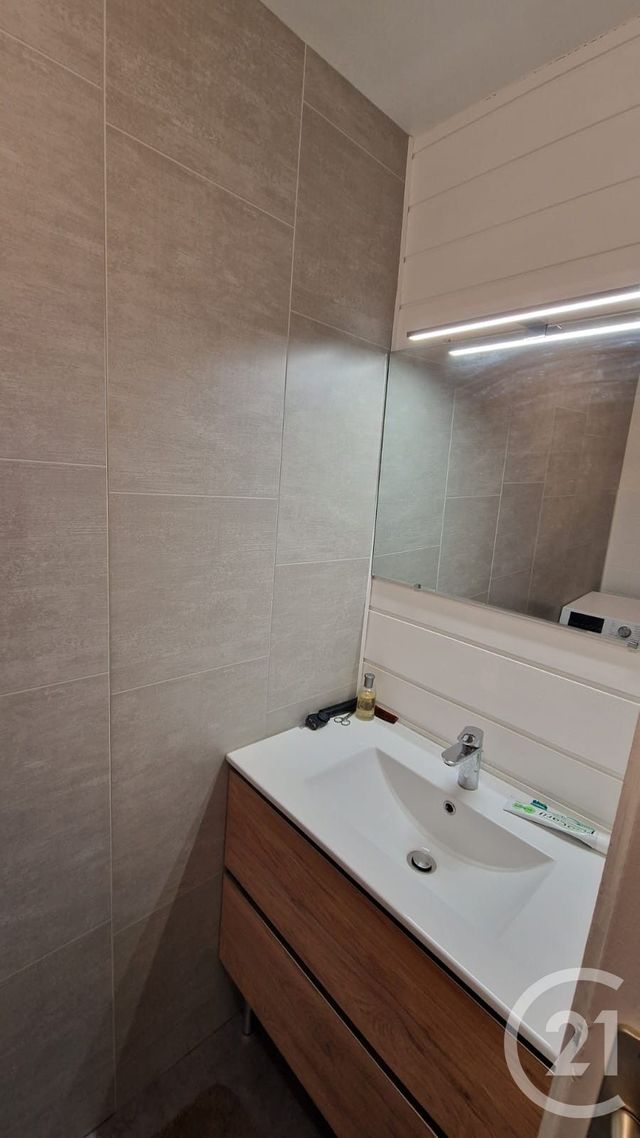 Appartement F3 à louer - 3 pièces - 50.04 m2 - PONTARLIER - 25 - FRANCHE-COMTE - Century 21 Avenir Immobilier
