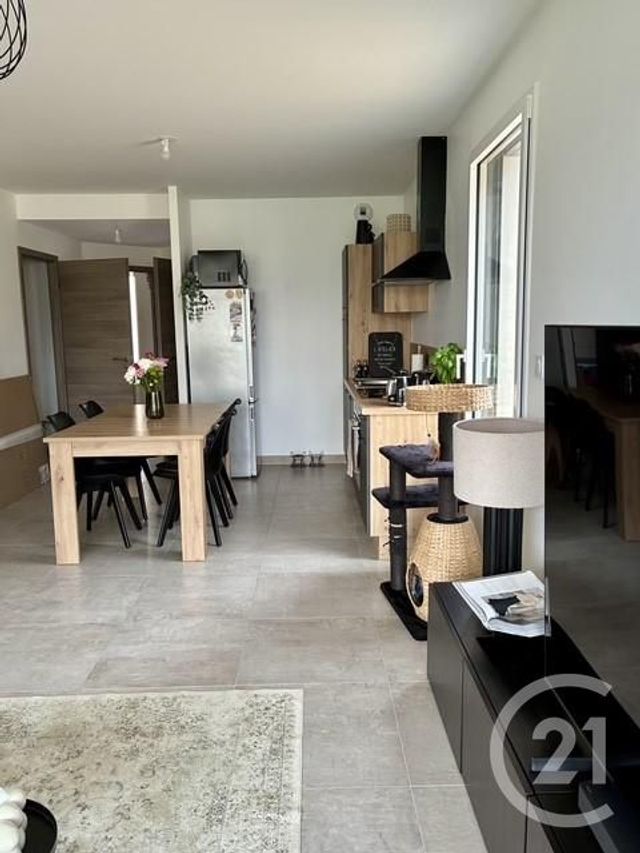 Appartement F3 à louer - 3 pièces - 60.65 m2 - DOMMARTIN - 25 - FRANCHE-COMTE - Century 21 Avenir Immobilier