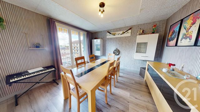 Appartement F3 à vendre - 3 pièces - 72.0 m2 - PONTARLIER - 25 - FRANCHE-COMTE - Century 21 Avenir Immobilier