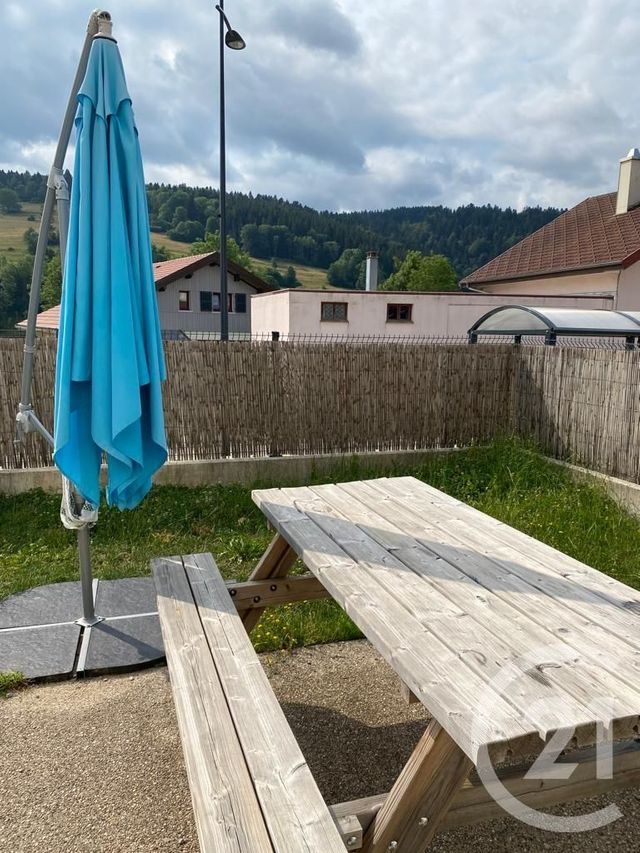 Appartement à louer - 4 pièces - 71.0 m2 - VILLE DU PONT - 25 - FRANCHE-COMTE - Century 21 Avenir Immobilier